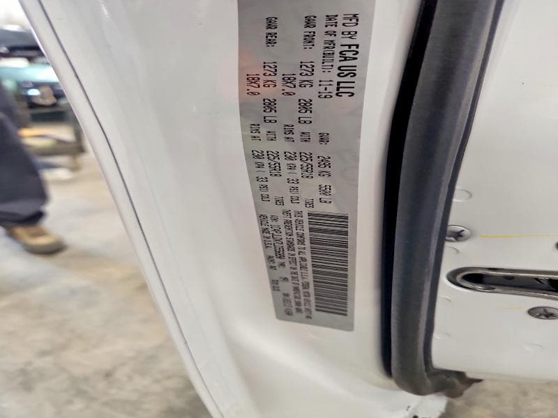2020 JEEP CHEROKEE LIMITED 13