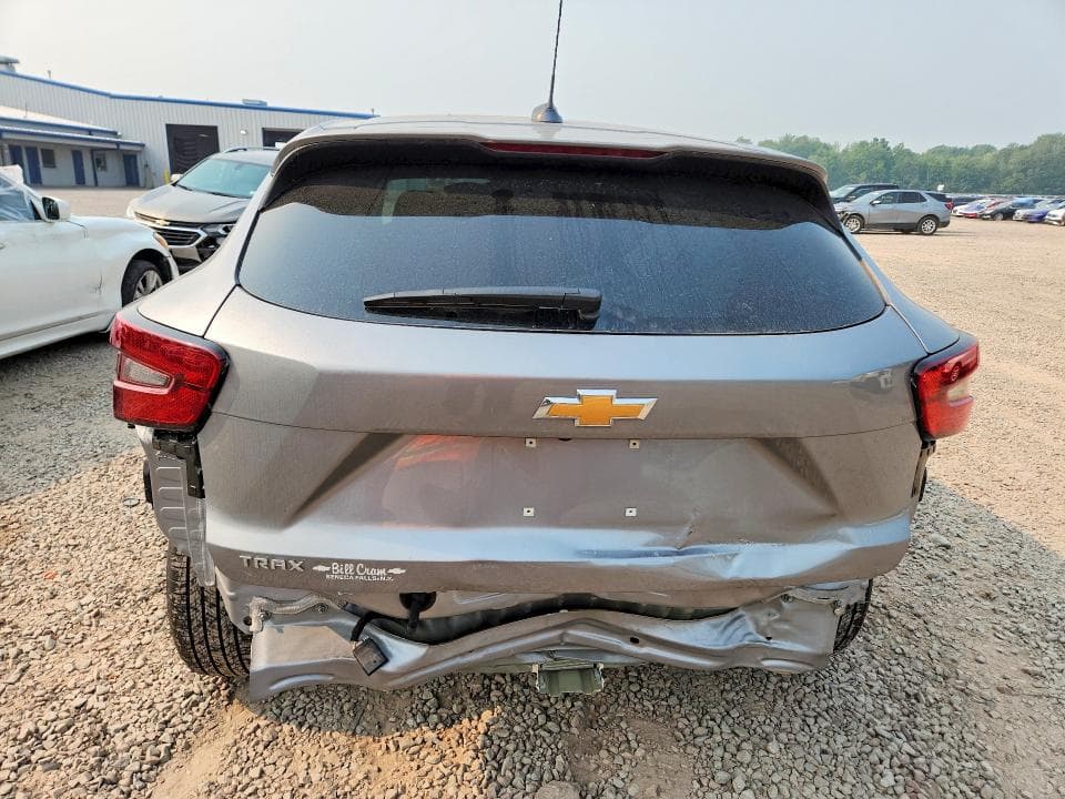 2026 CHEVROLET TRAX LS 6