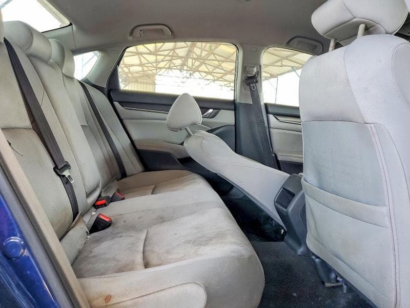 2019 HONDA ACCORD LX 10