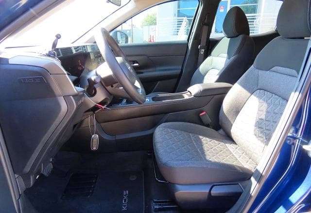 2025 NISSAN KICKS SV SV 9