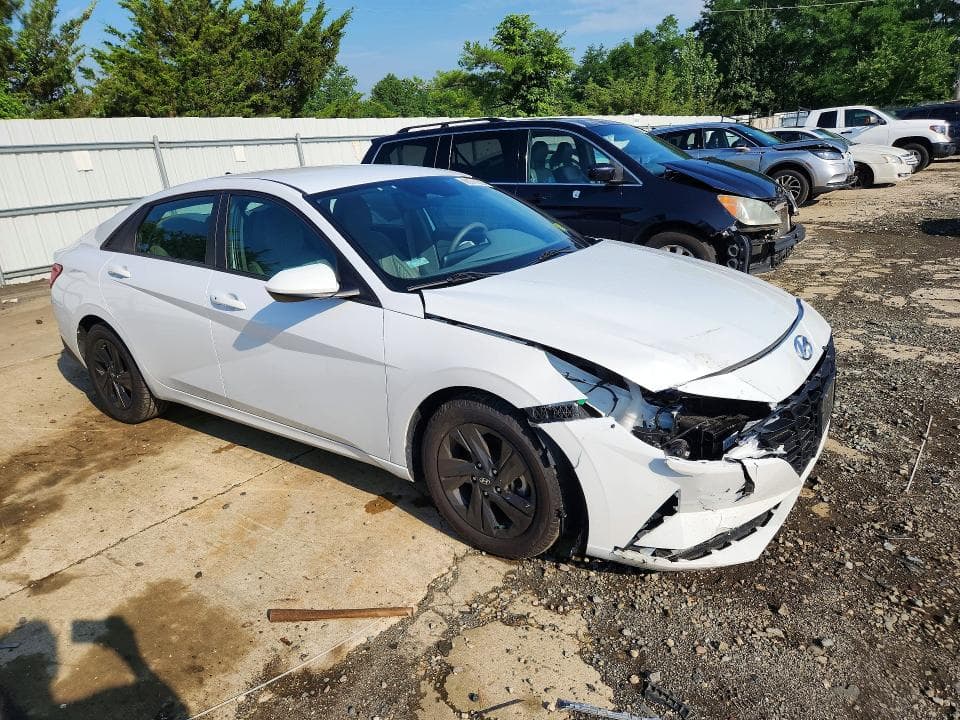 2021 HYUNDAI ELANTRA SEL 4