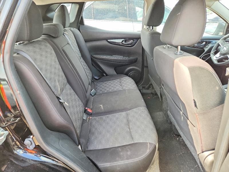 2018 NISSAN ROGUE SPORT SV SV 11