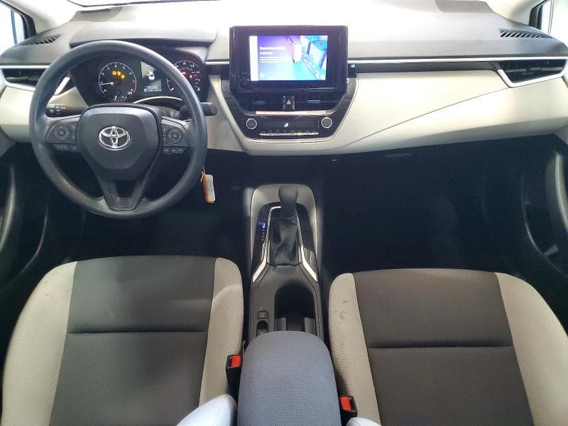 2025 TOYOTA COROLLA LE 8