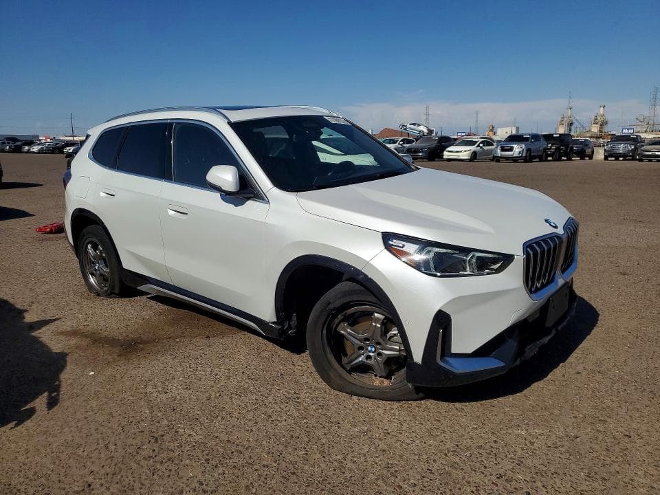 2026 BMW X1 XDRIVE28I 4