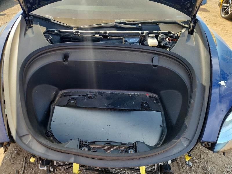2018 TESLA MODEL 3 11