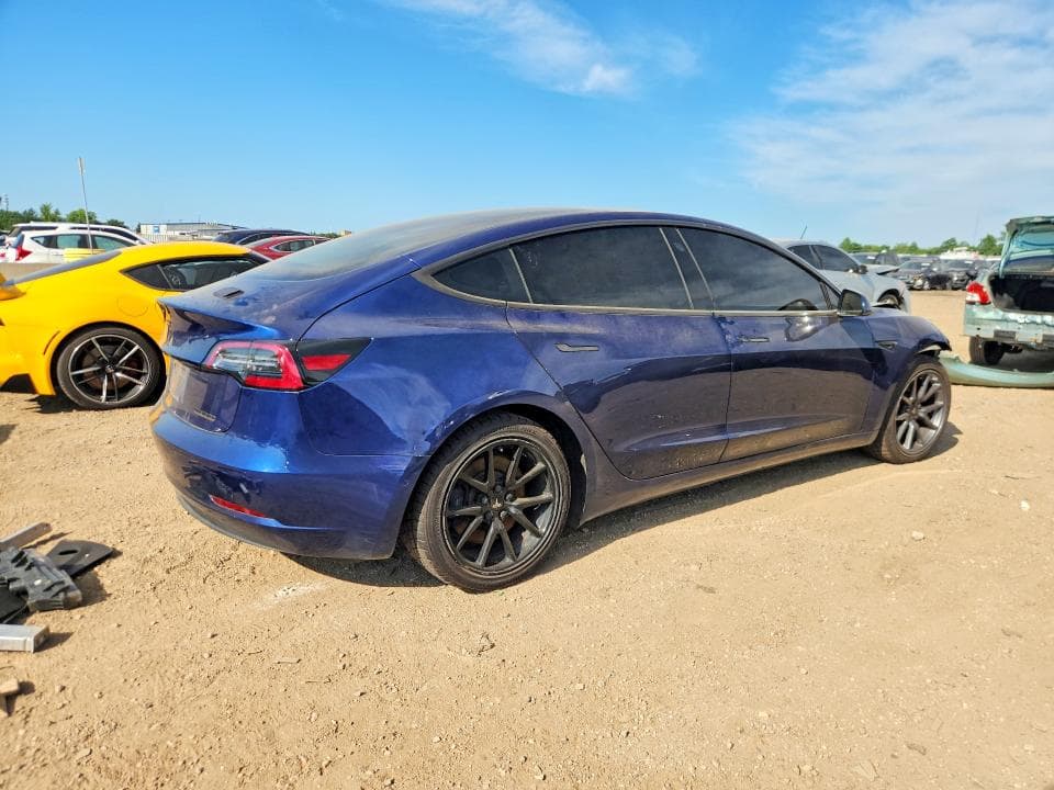 2018 TESLA MODEL 3 3