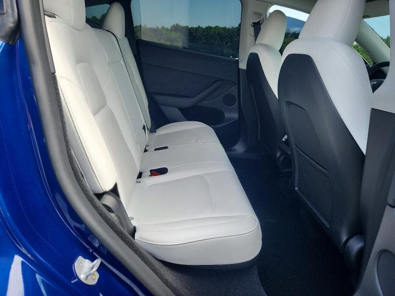 2024 TESLA MODEL Y 11