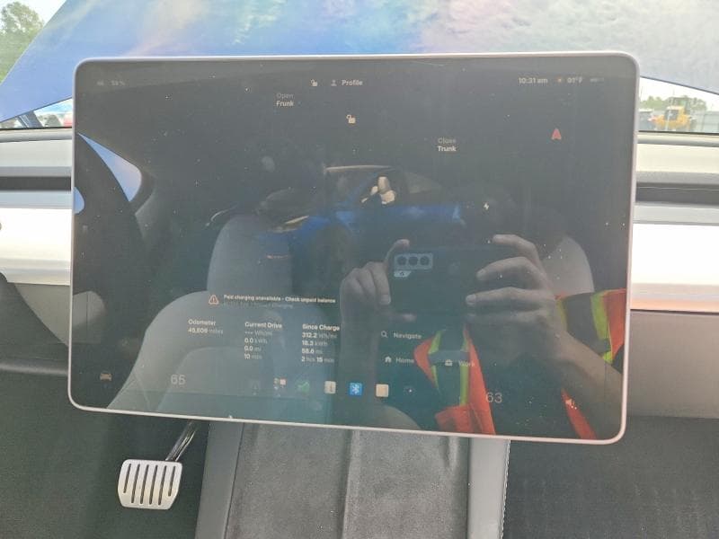 2024 TESLA MODEL Y 9