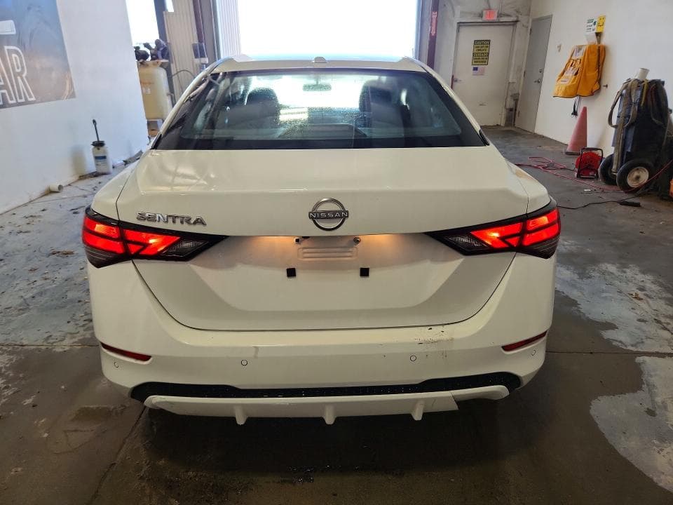 2025 NISSAN SENTRA SV 6