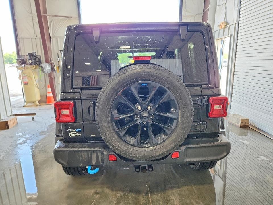 2022 JEEP WRANGLER UNLIMITED SAHARA 4XE 6