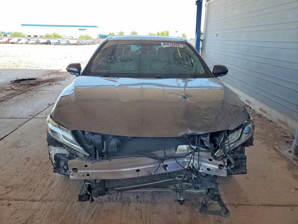 2021 TOYOTA CAMRY XLE 5