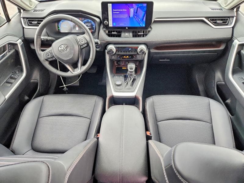 2023 TOYOTA RAV4 LIMITED 8