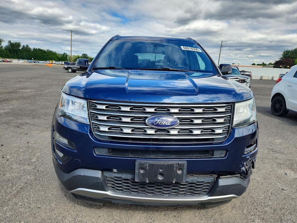 2017 FORD EXPLORER XLT 5