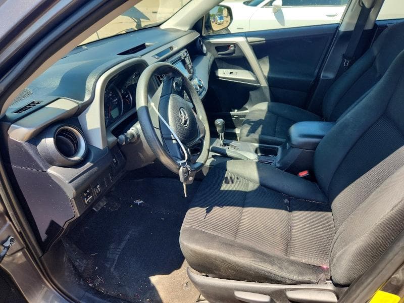 2016 TOYOTA RAV4 LE LE 7