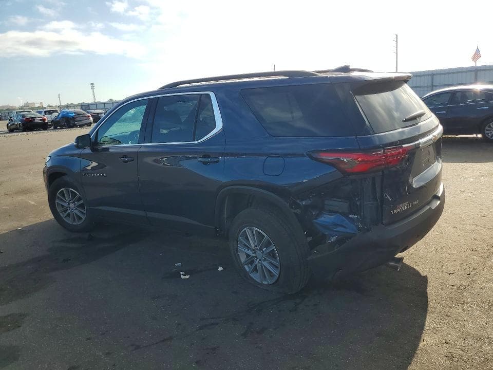 2023 CHEVROLET TRAVERSE LT 2
