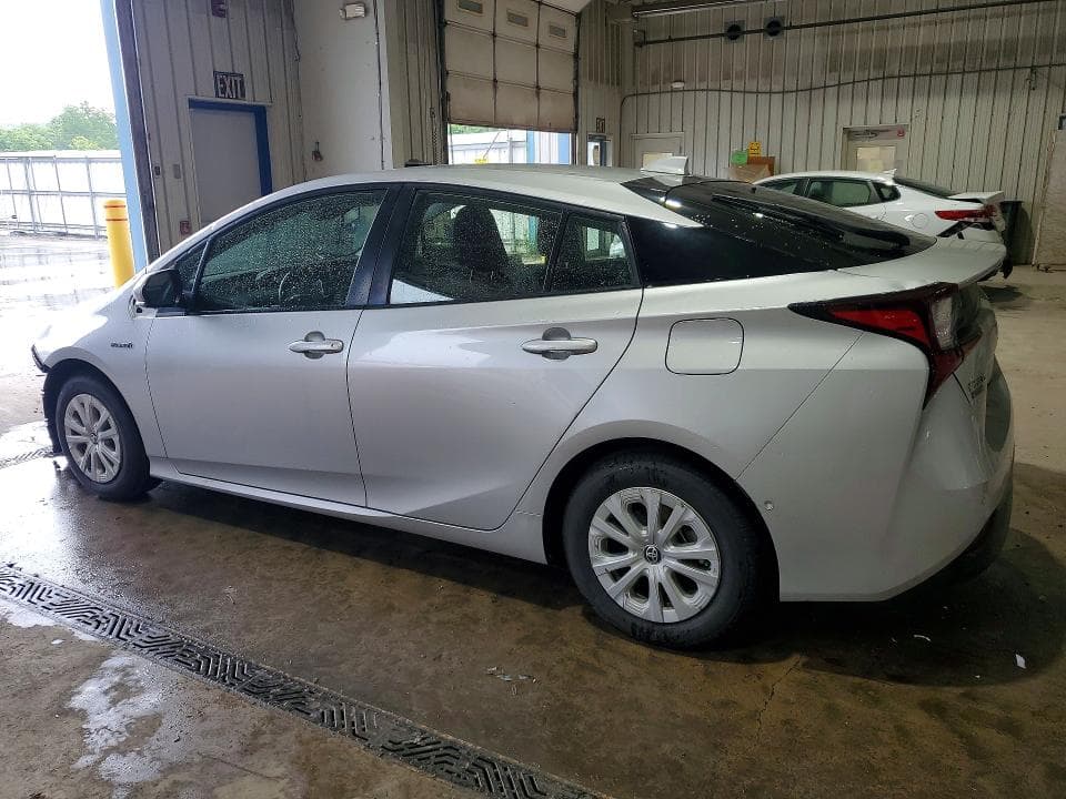 2022 TOYOTA PRIUS LE LE 2