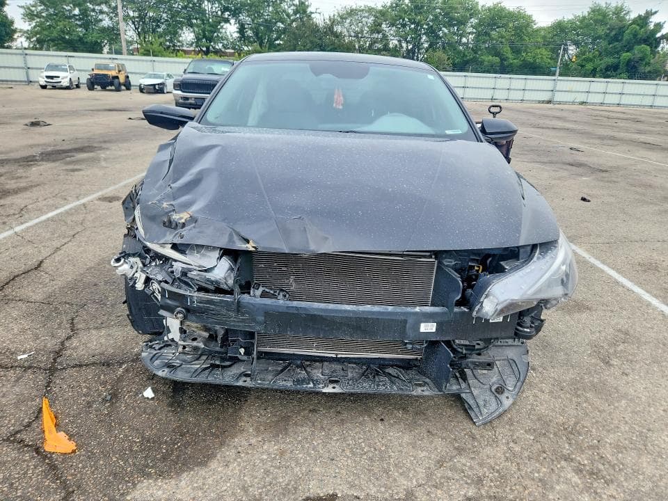 2022 HYUNDAI ELANTRA SEL 5