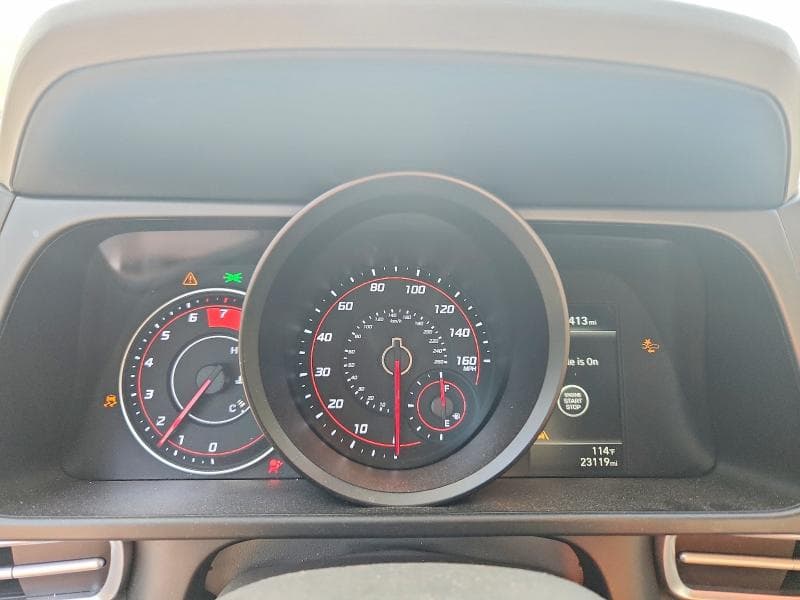 2022 HYUNDAI ELANTRA SEL 9