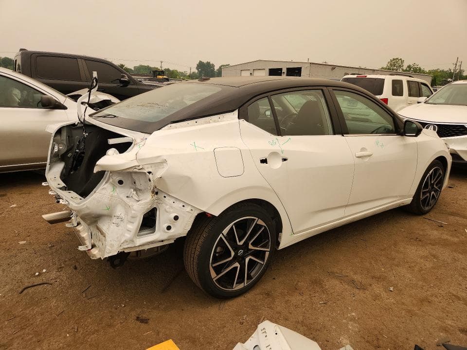 2024 NISSAN SENTRA SR 3
