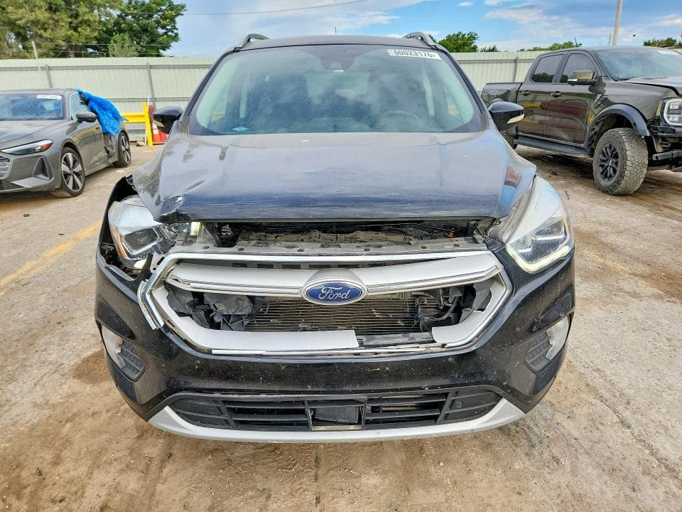 2018 FORD ESCAPE TITANIUM TITANIUM 5