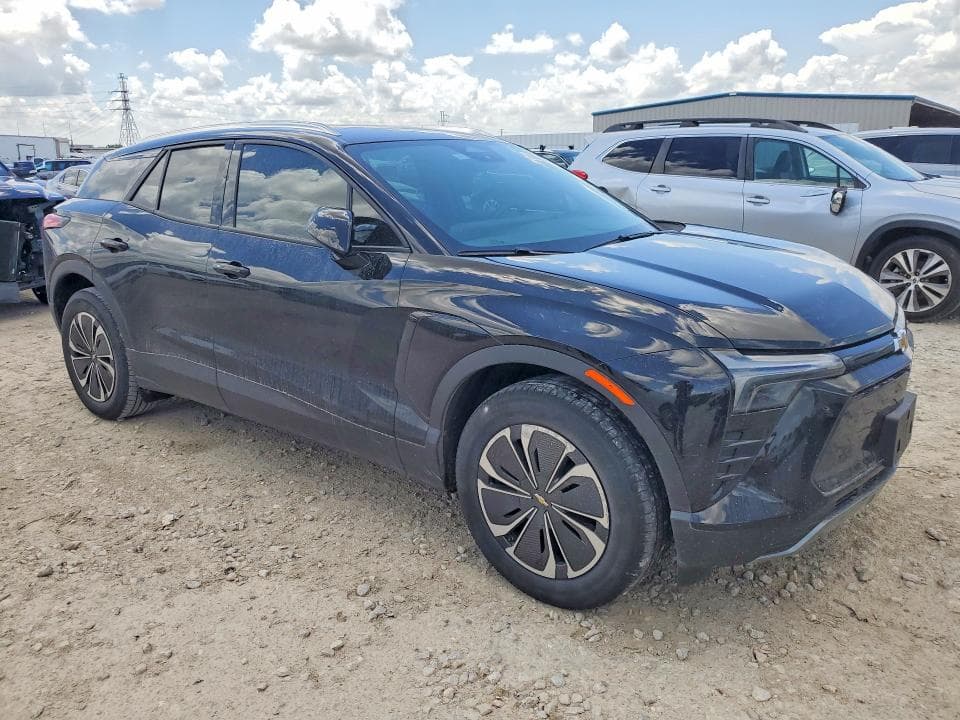 2024 CHEVROLET BLAZER 2LT 4