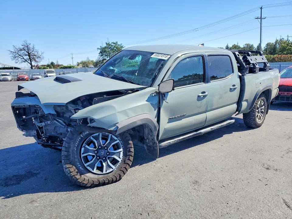 2022 TOYOTA TACOMA TRD SPORT - 1