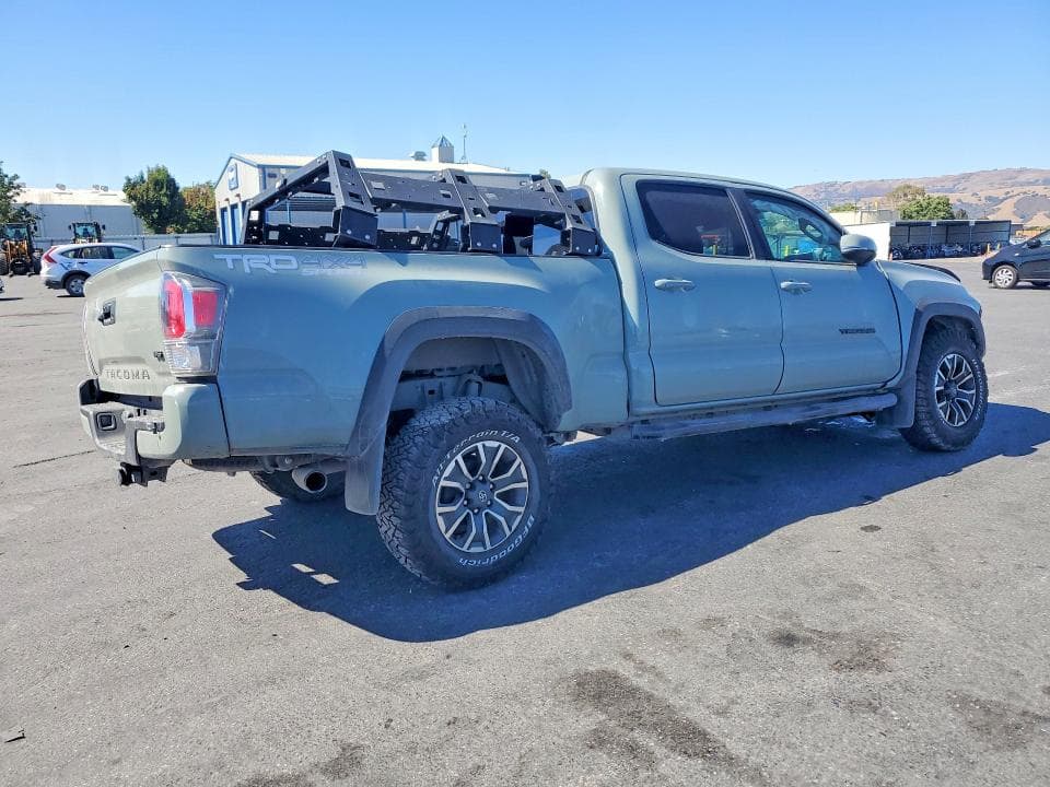 2022 TOYOTA TACOMA TRD SPORT 3