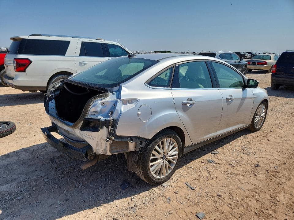 2017 FORD FOCUS TITANIUM 3