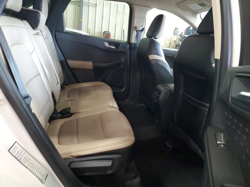 2020 FORD ESCAPE TITANIUM 11