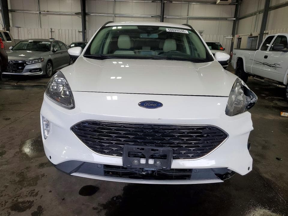 2020 FORD ESCAPE TITANIUM 5