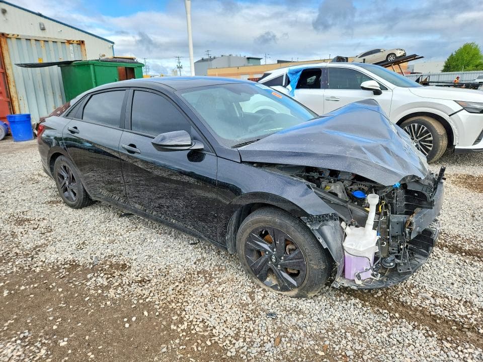 2022 HYUNDAI ELANTRA SEL 4