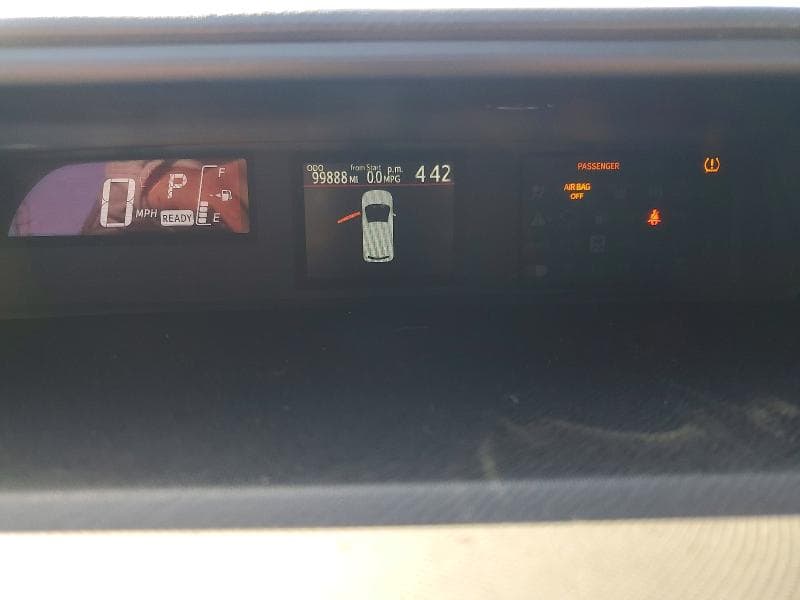 2017 TOYOTA PRIUS C ONE 9