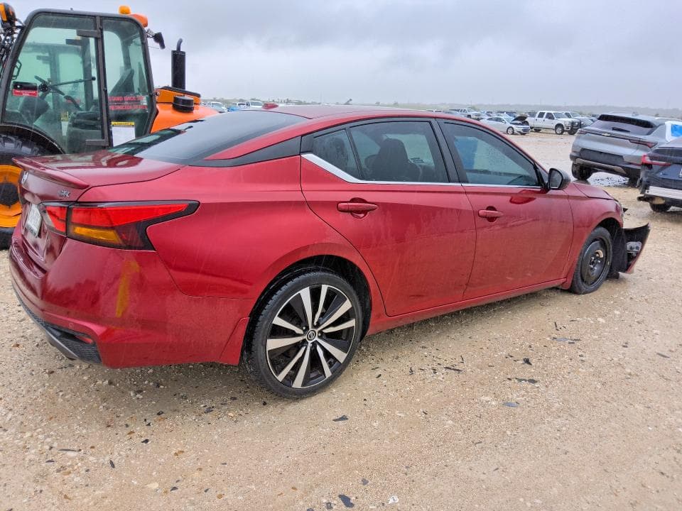 2020 NISSAN ALTIMA SR 3