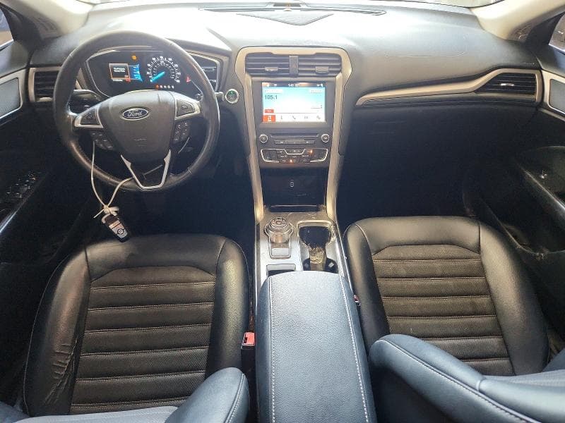 2017 FORD FUSION SE 8