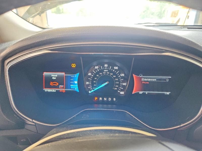 2017 FORD FUSION SE 9
