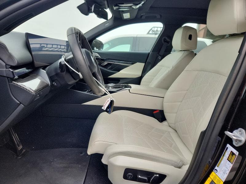 2024 BMW I5 M60 7