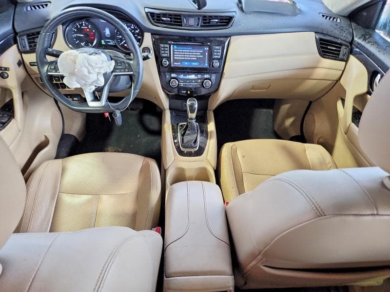 2017 NISSAN ROGUE SL 8