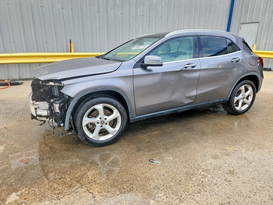 2019 MERCEDES-BENZ GLA 250 - 1