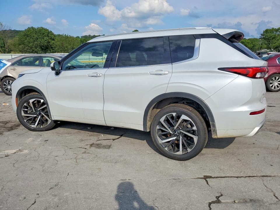 2024 MITSUBISHI OUTLANDER SEL 2