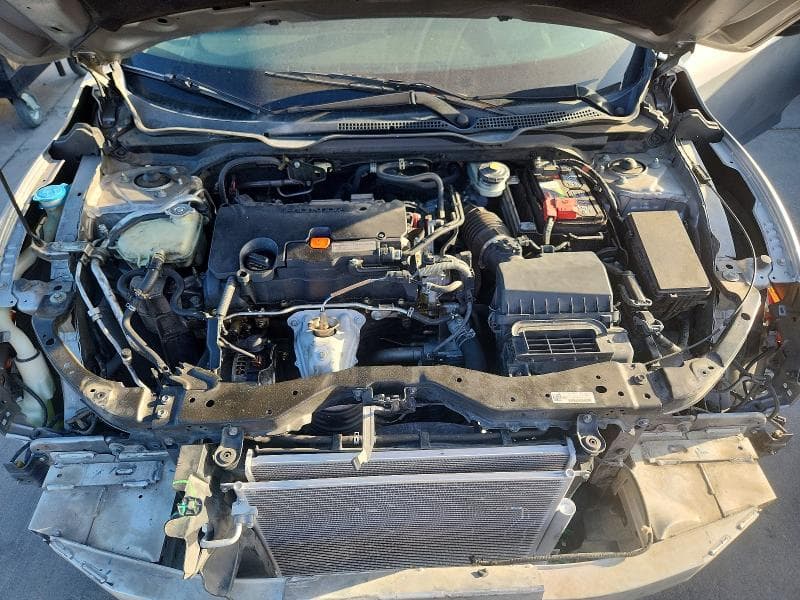 2018 HONDA CIVIC LX 11