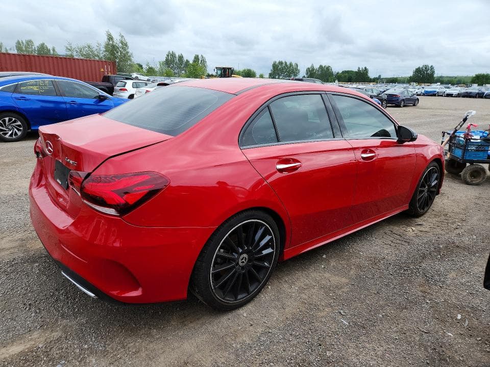 2020 MERCEDES-BENZ A 220 4MATIC 3
