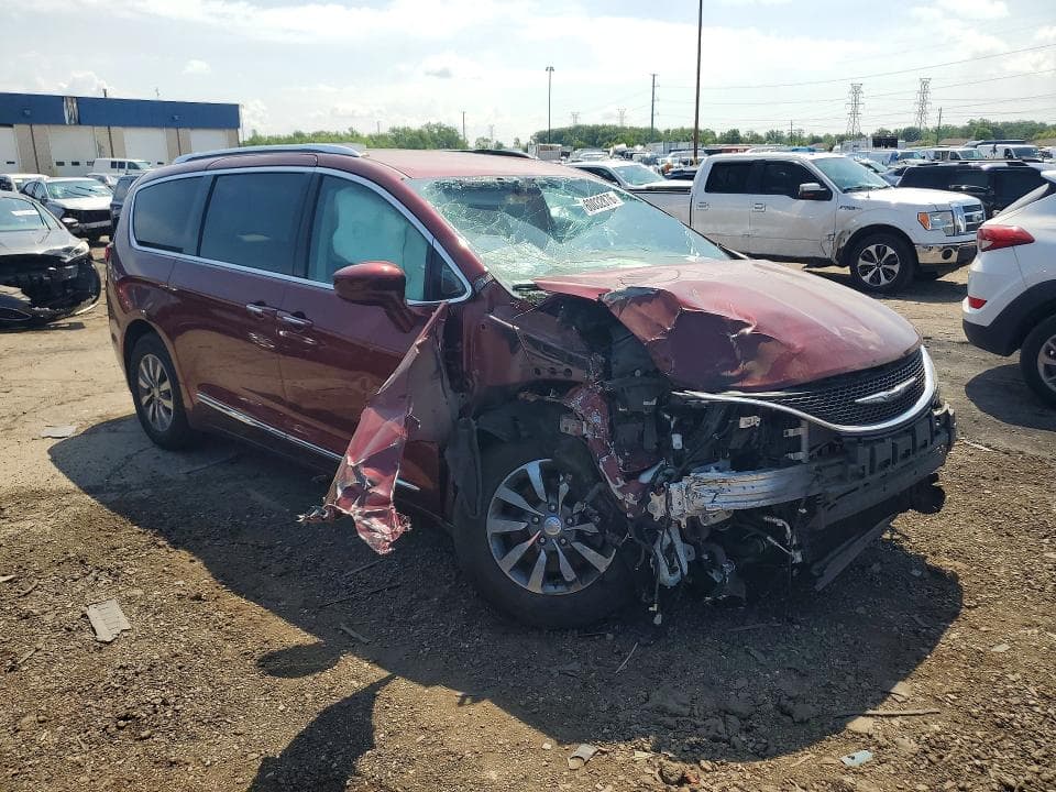 2019 CHRYSLER PACIFICA TOURING L PLUS TOURING L PLUS 4