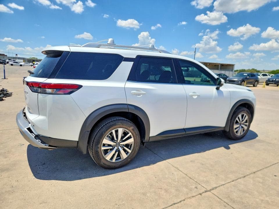 2025 NISSAN PATHFINDER SL 3