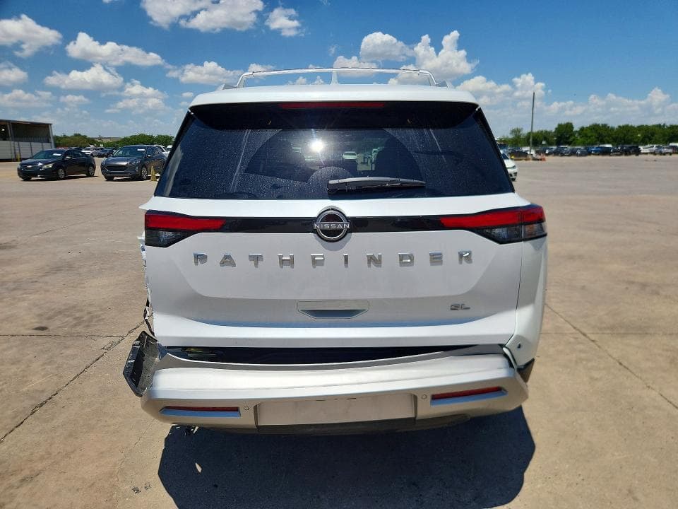 2025 NISSAN PATHFINDER SL 6