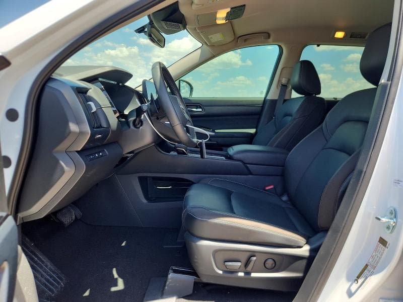 2025 NISSAN PATHFINDER SL 7
