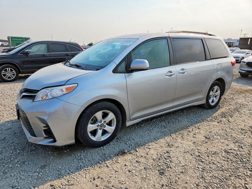 2019 TOYOTA SIENNA LE LE - 1