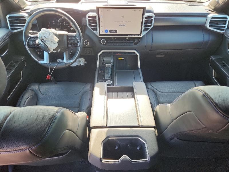2023 TOYOTA TUNDRA PLATINUM PLATINUM 8