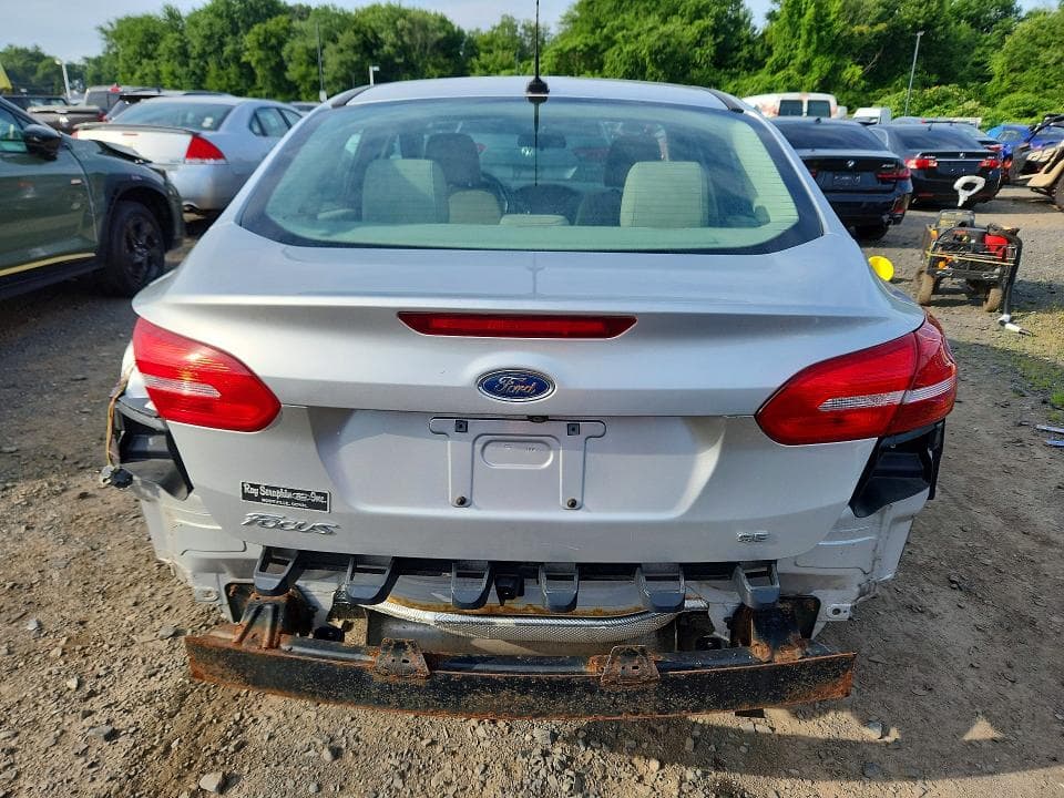 2018 FORD FOCUS SE 6