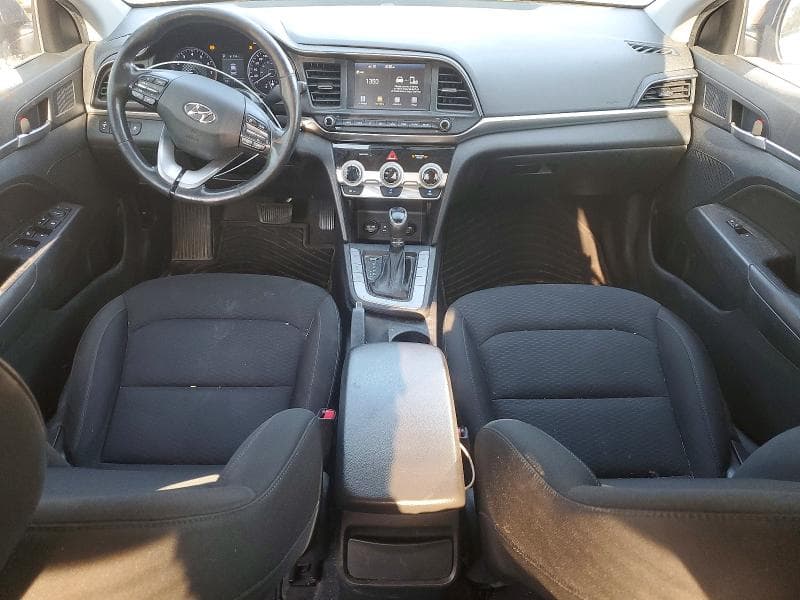 2019 HYUNDAI ELANTRA SE 8