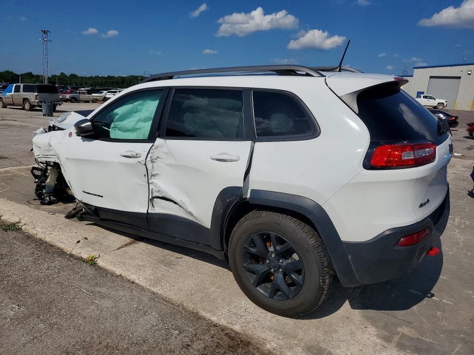 2017 JEEP CHEROKEE TRAILHAWK 2